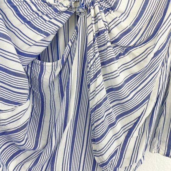 𝅺drew Anthropologie Shirt Vertical Striped Knot‎ Back Top White Blue Size Small - Picture 4 of 5